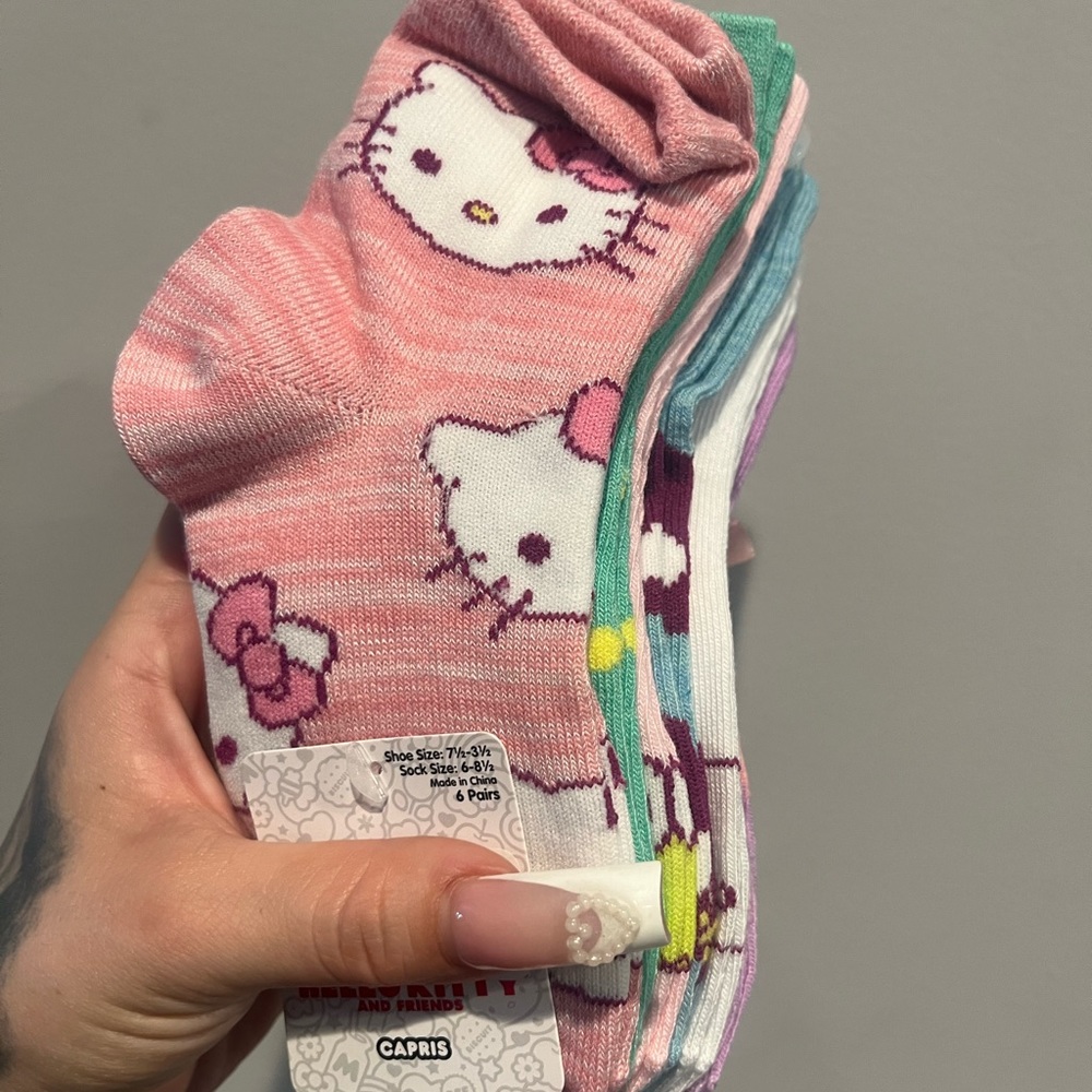 Hello kitty socks